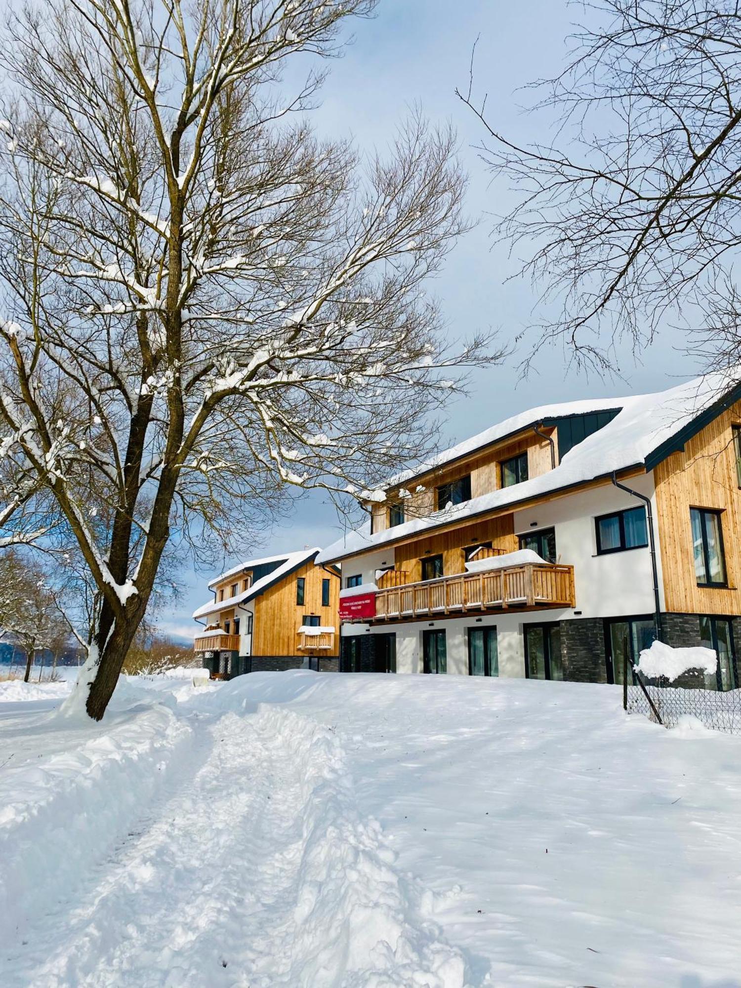Apartman Na Brehu Lipna Černá v Pošumaví Esterno foto