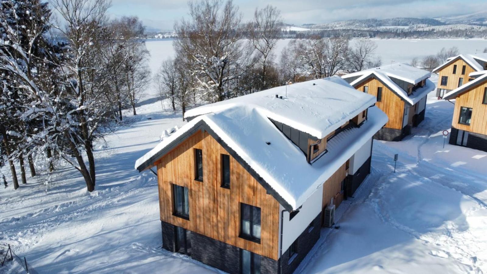 Apartman Na Brehu Lipna Černá v Pošumaví Esterno foto