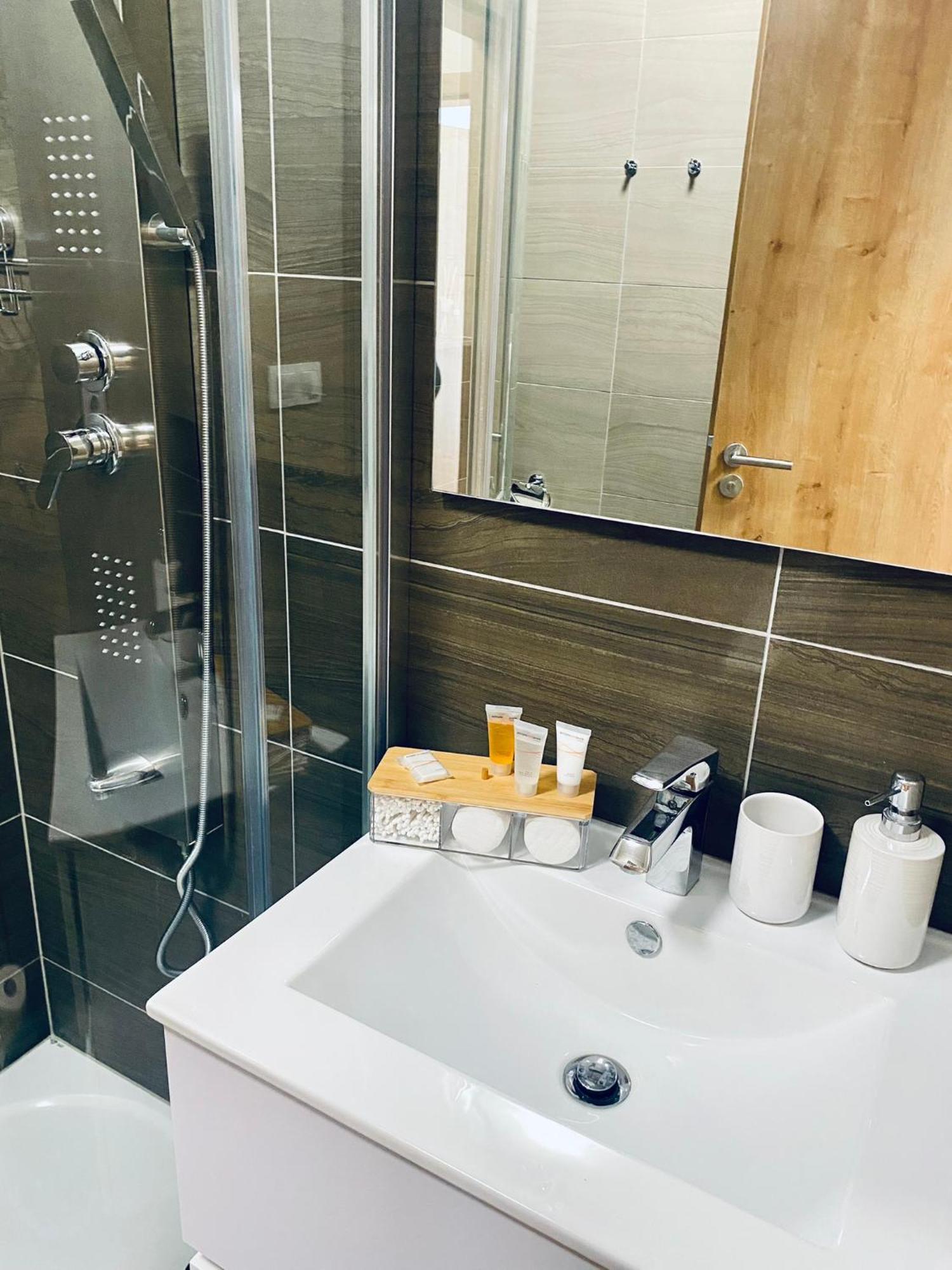 Apartman Na Brehu Lipna Černá v Pošumaví Esterno foto