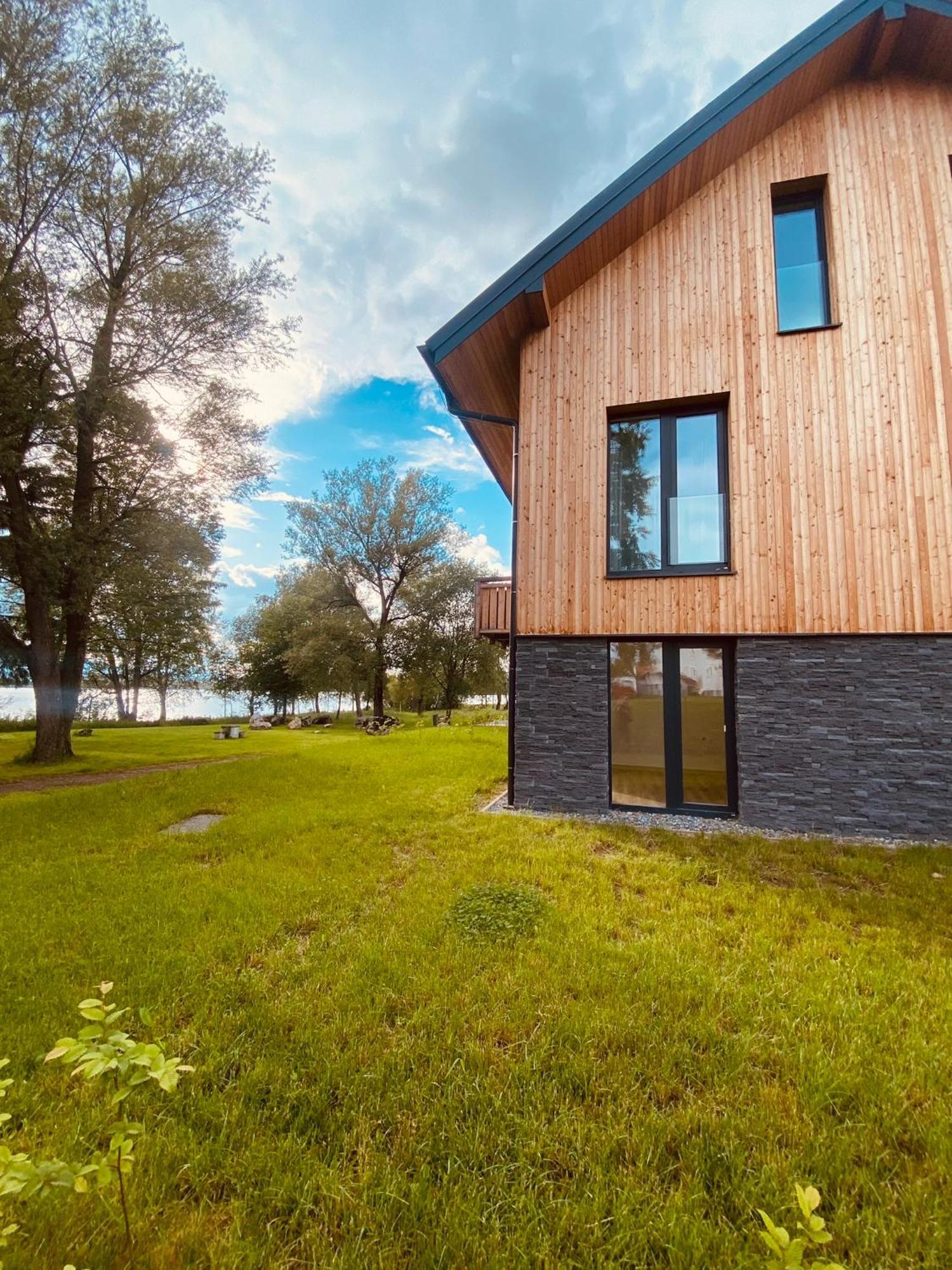 Apartman Na Brehu Lipna Černá v Pošumaví Esterno foto